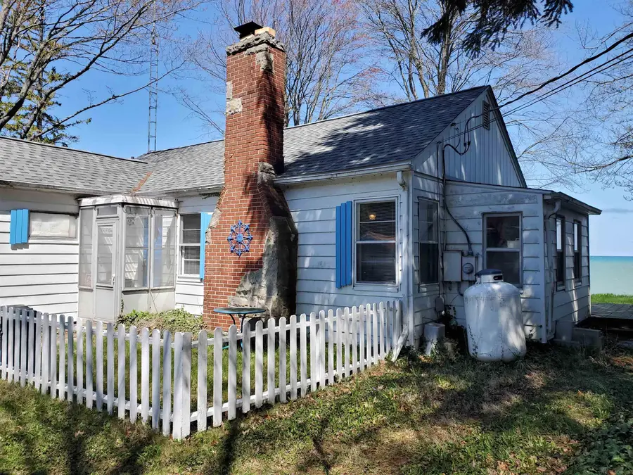 5857 Lakeshore, Lexington, MI 48450 - #3