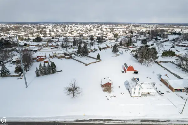 00 21 Mile, Macomb, MI 48044