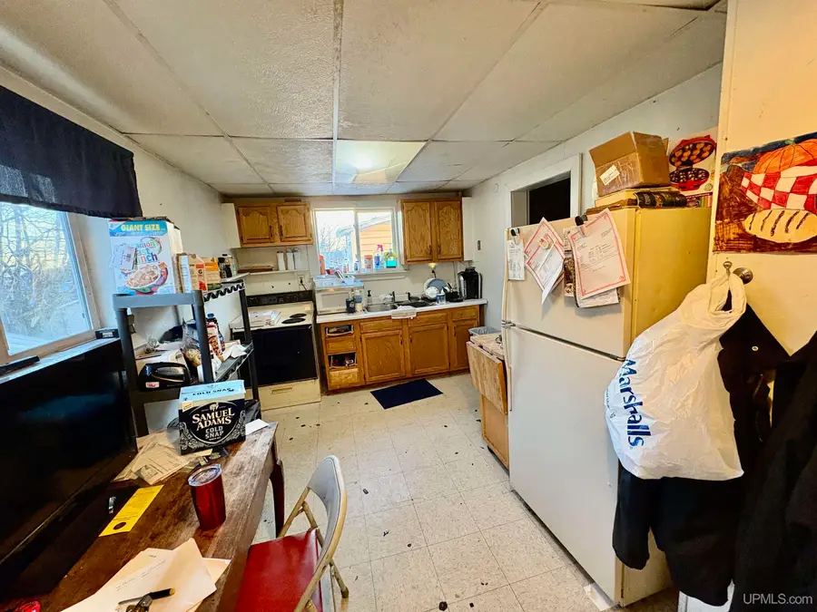 314 N 11th, Escanaba, MI 49829 - Image #2