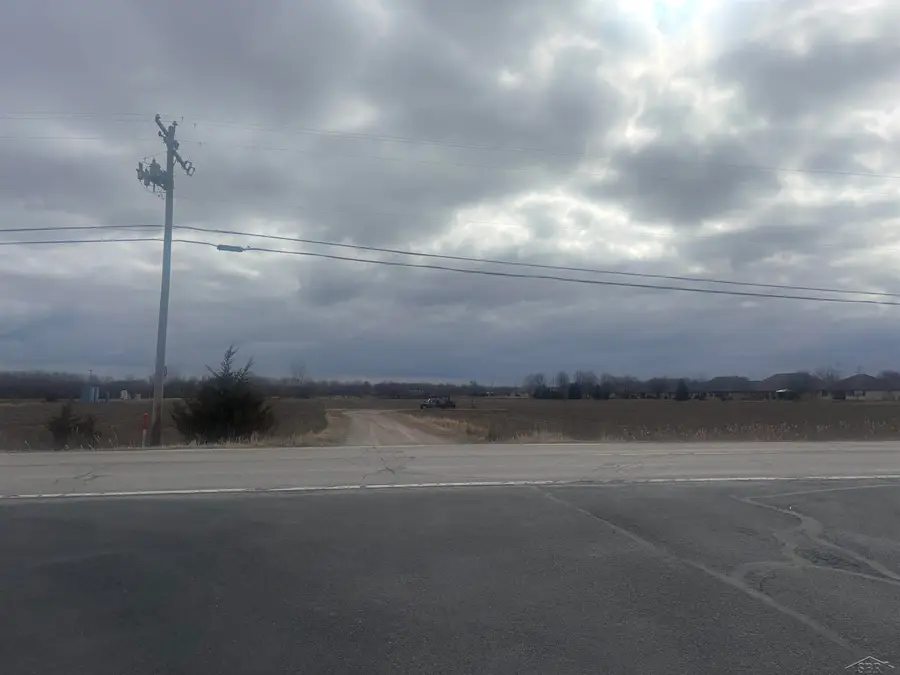 0 2 Mile, Bay City, MI 48706 - Image #3