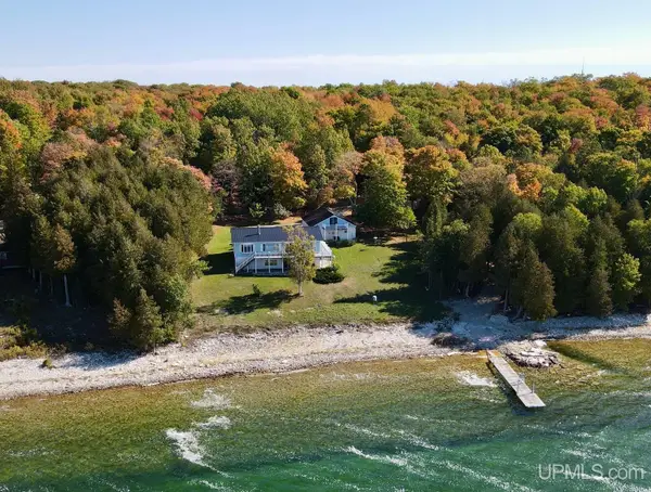 7005 Mm.5, Garden, MI 49835