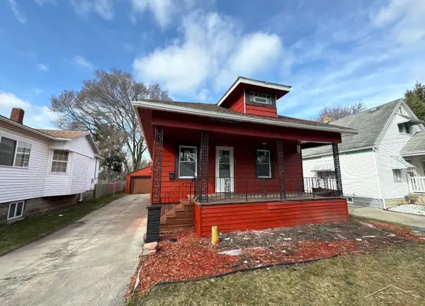 1424 Acacia, Saginaw, MI 