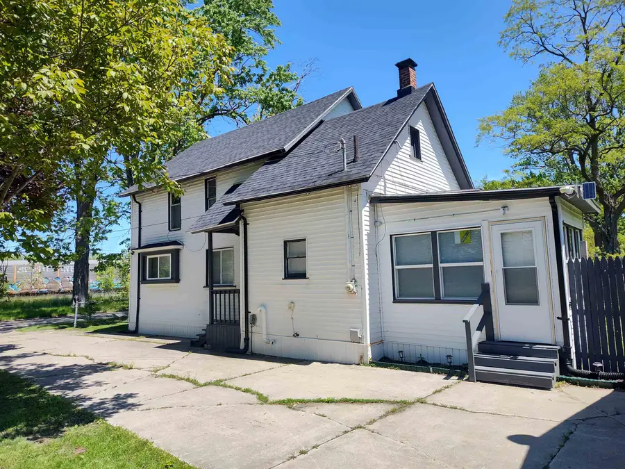 1346 Carlisle, Saginaw, MI 48601 - Image #2