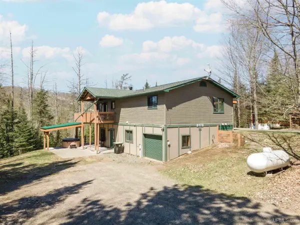 126 Big Bear, Iron River, MI 49935