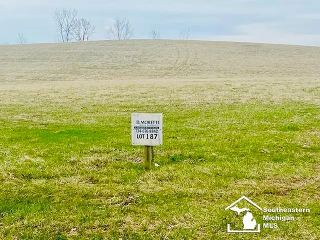 8490 Cobblestone, Newport, MI 48166 - Image #2