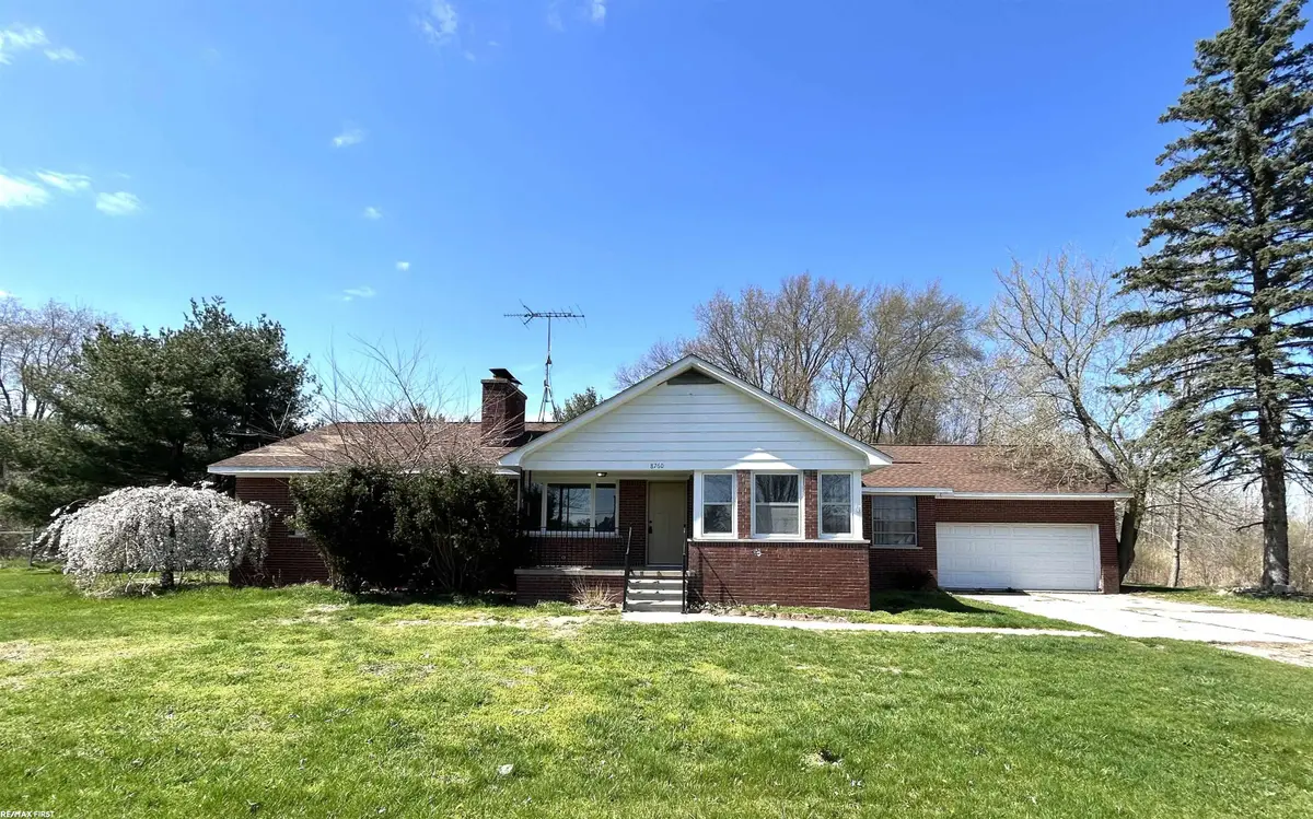 8760 Gratiot, Columbus, MI 48063 - Image #1