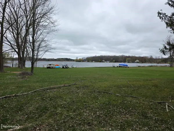 3760 Southwick, Howell, MI 48843