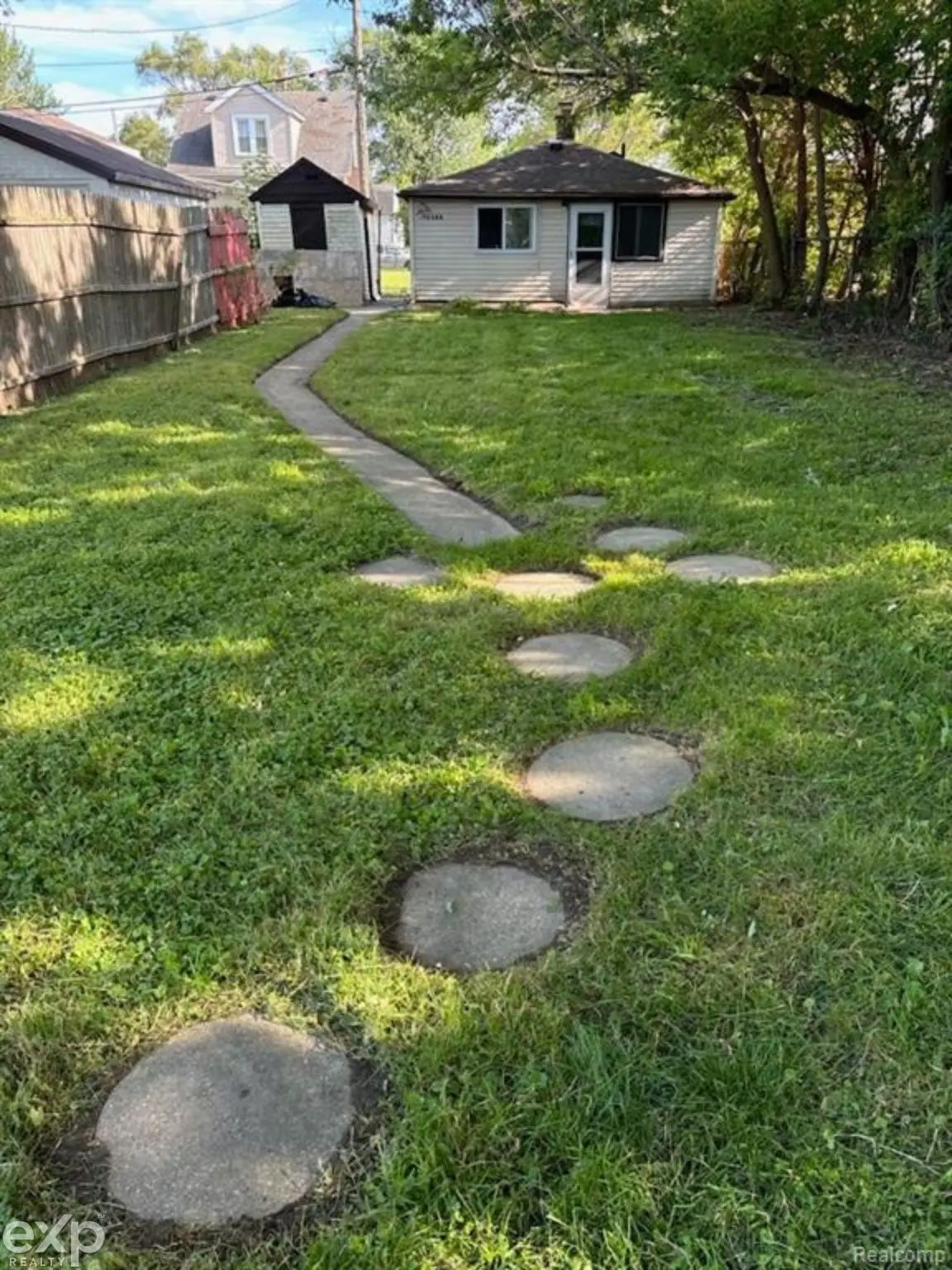 13388 Vernon, Warren, MI 48089 - Image #1