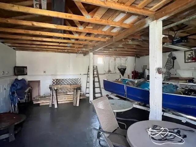 1061 Pocohontas, Harrison, MI 48625 - Image #2