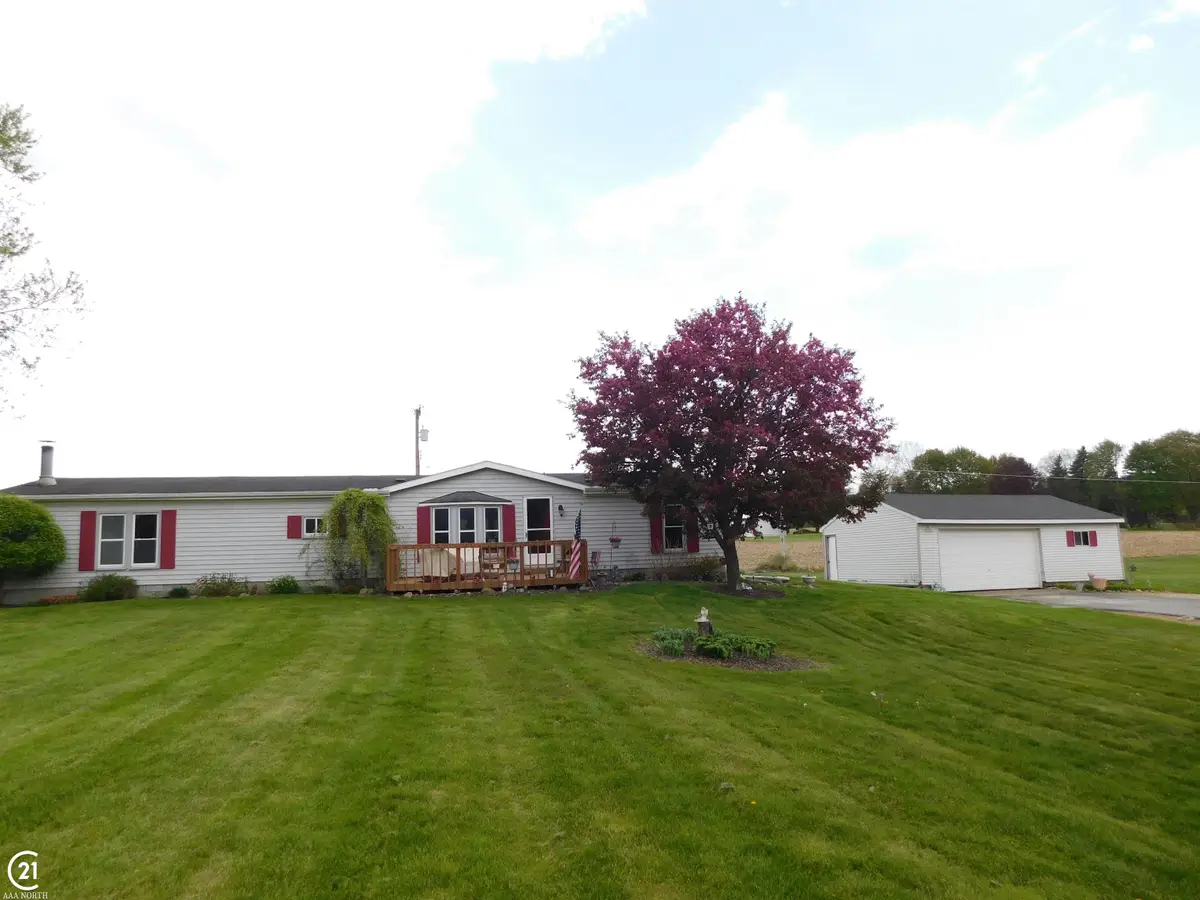 5568 Hollow Corners, Dryden, MI 48428 - #1