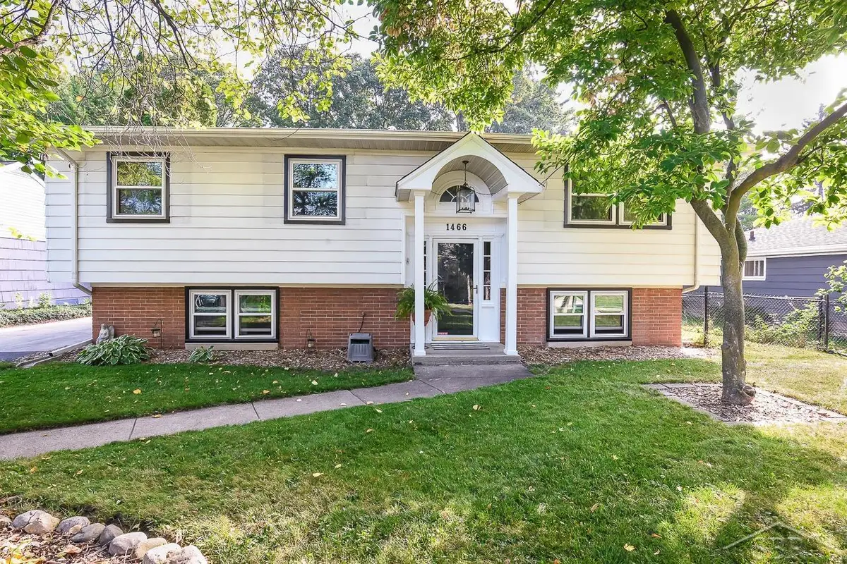 1466 Wilson, Saginaw, MI 48638 - Image #1