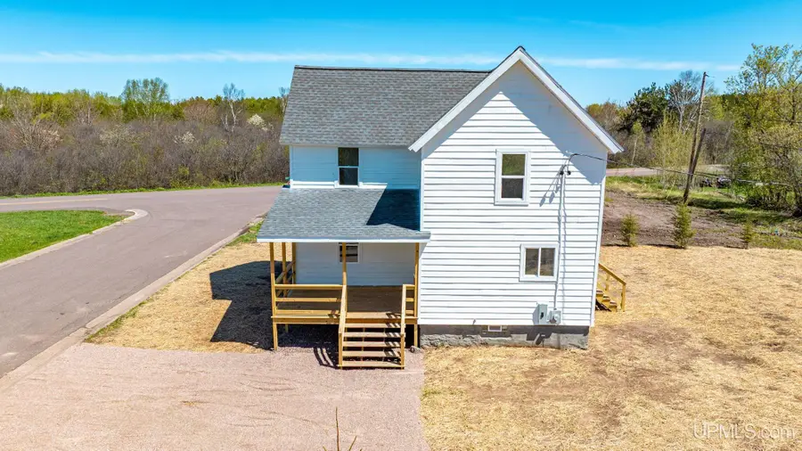 230 Seneca, Laurium, MI 49913 - Image #2