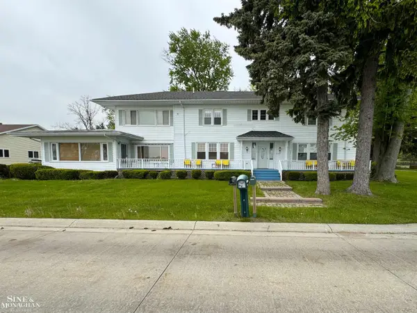 2740 River, Marysville, MI 48040