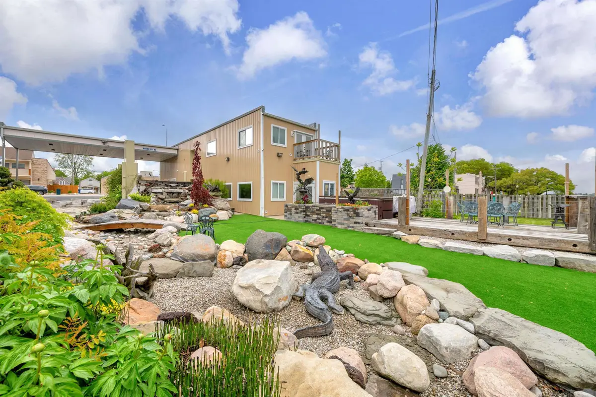 451 S Water, Marine City, MI 48039 - #1