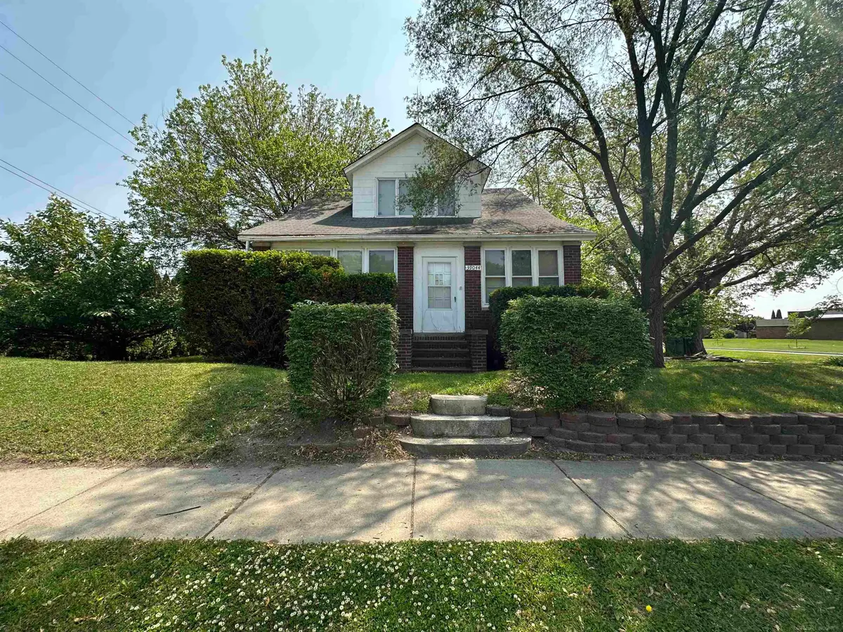 39044 Dodge Park, Sterling Heights, MI 48313 - #1