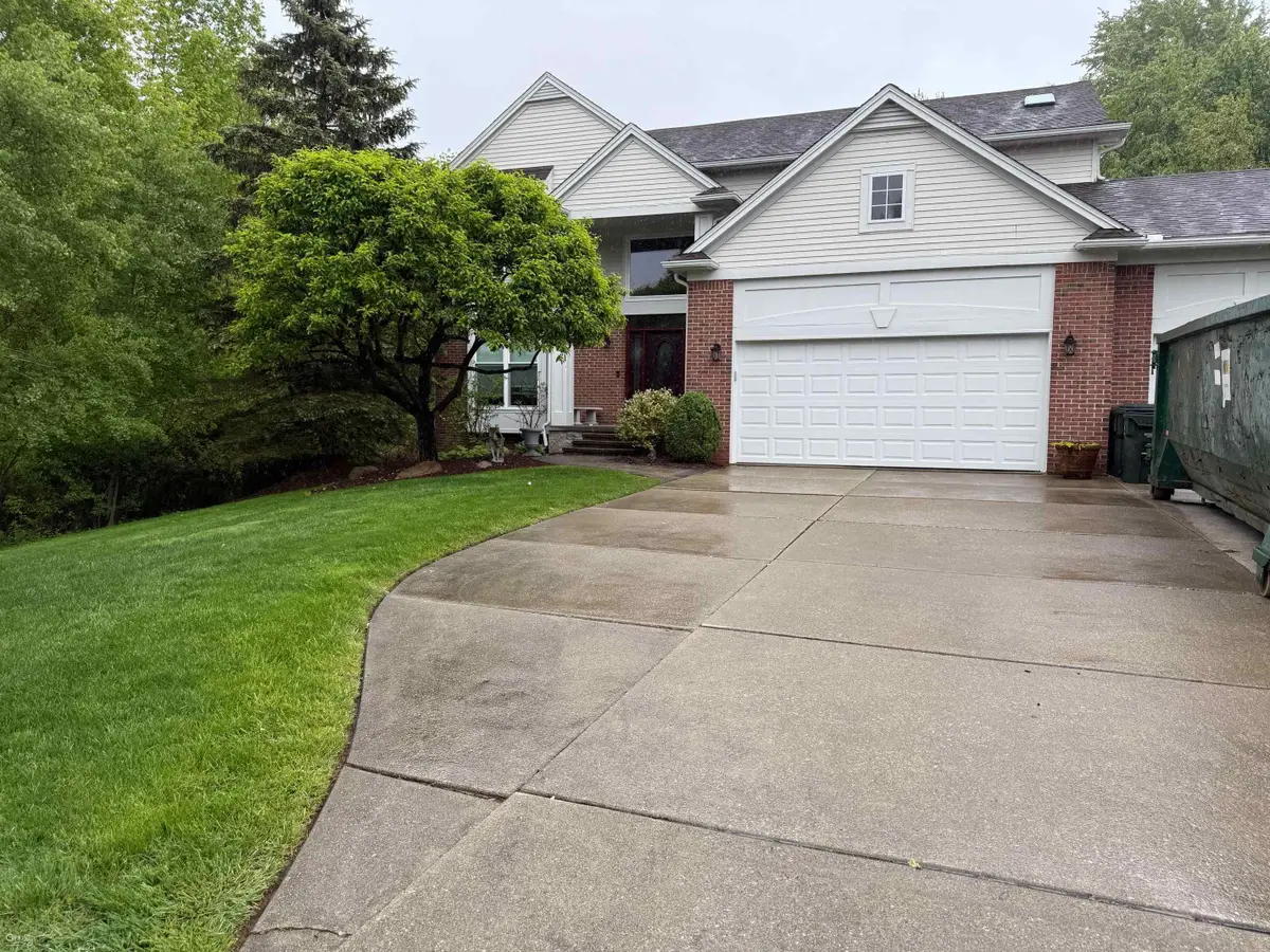 2801 Waldon Park, Lake Orion, MI 48359 - Image #1