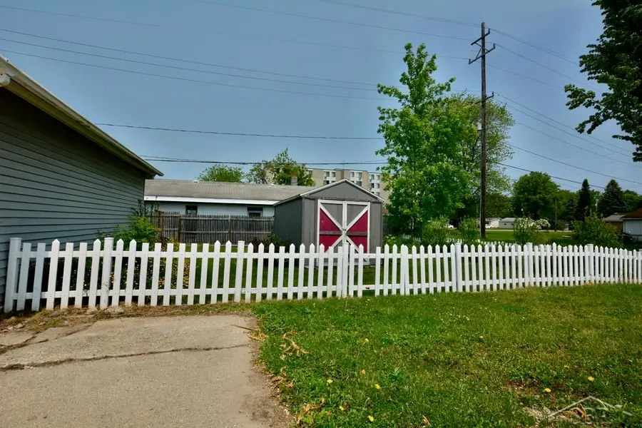 315 Ross, Beaverton, MI 48612 - Image #3