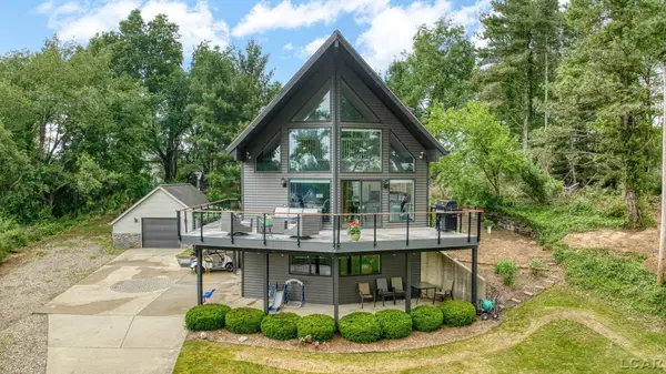 13832 Grandview, Cement City, MI 49233