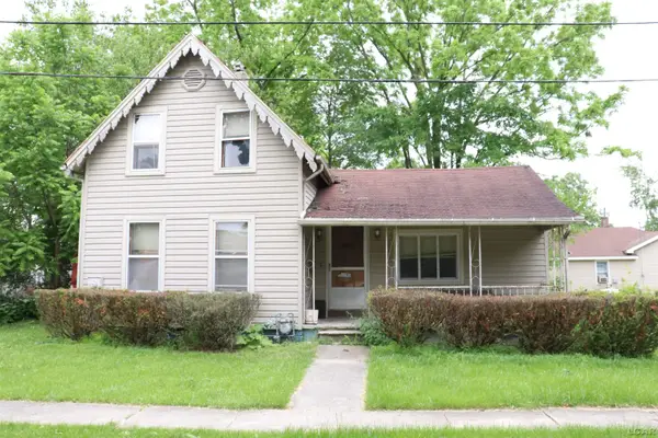 306 Summer St., Adrian, MI 49221