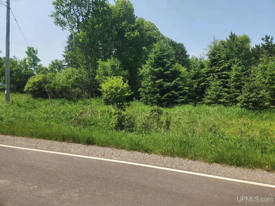 730 Coolidge, Iron River, MI 49935 - Image #3