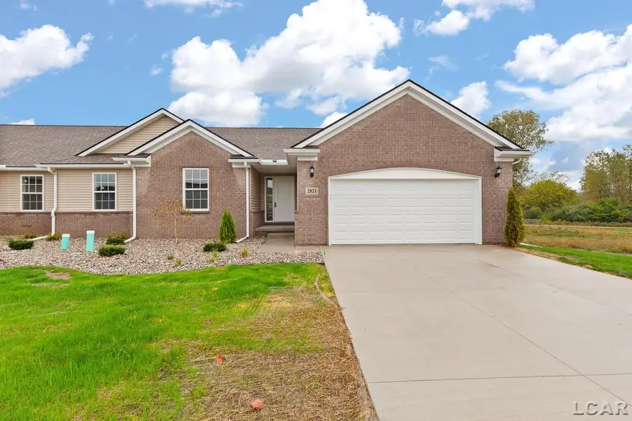 2821 Eunice, Adrian, MI 49221 - Image #2