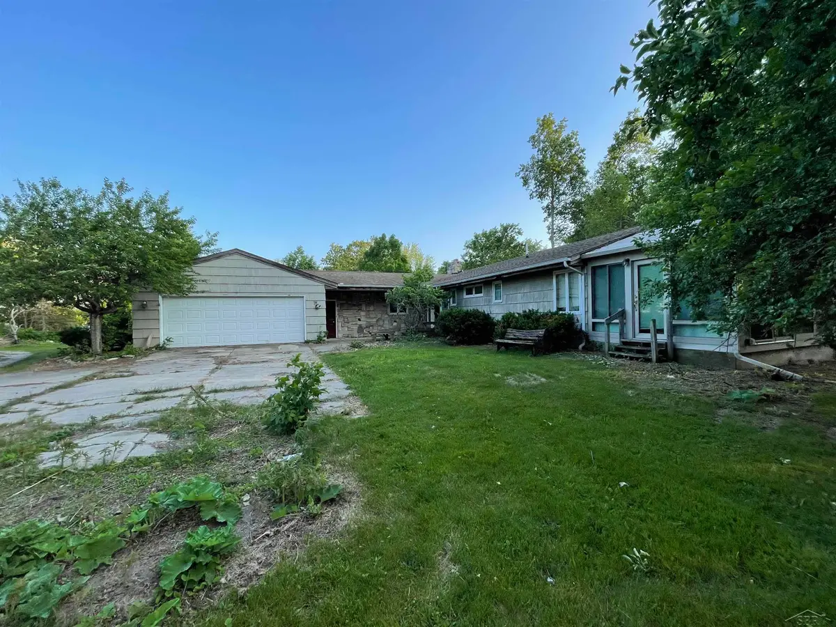 7049 Midland, Freeland, MI 48623 - Image #1