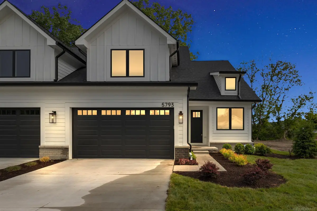 5793 Heights, Sterling Heights, MI 48314 - Image #1
