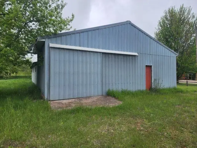 8498 S Clare, Clare, MI 48617 - #1