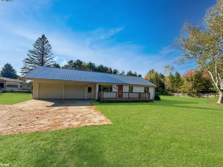 7464 Irish, Millington, MI 48746 - Image #3