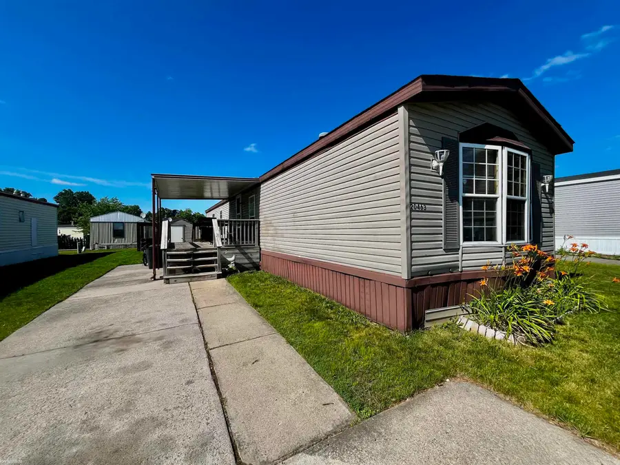 20463 Harmony, Clinton Township, MI 48036 - Image #3