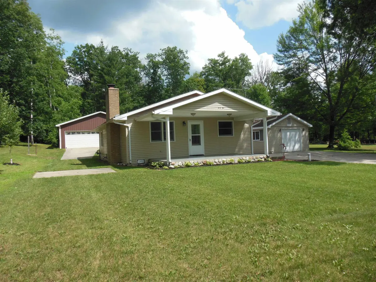 4834 Mary Jo, Harrison, MI 48625 - Image #1