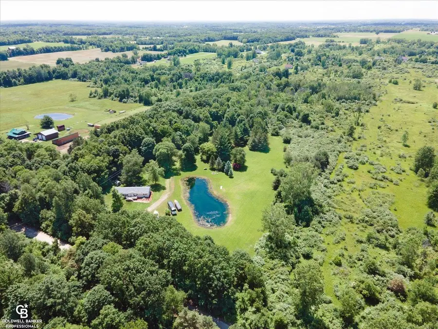 5901 Quain Rd, Emmett, MI 48022 - Image #2