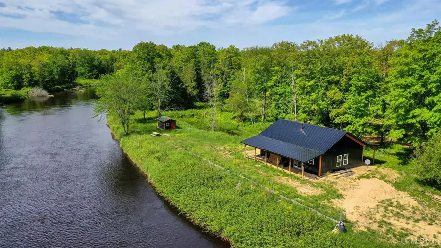 4403 N River, Gulliver, MI 49840 - Image #2
