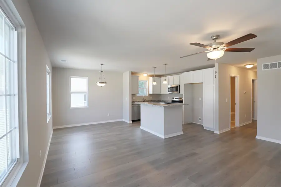 180 Whispering Pines, Fenton, MI 48430 - Image #3