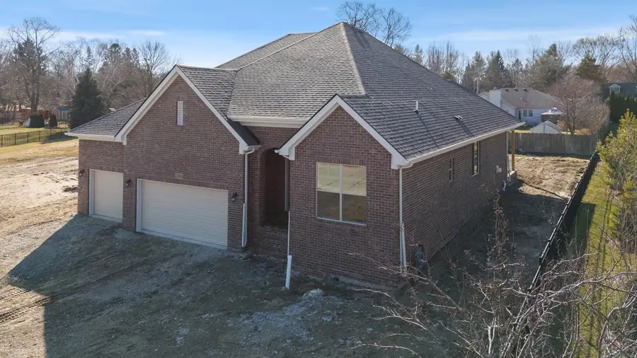 24509 Briar Bay, Macomb, MI 48042 - #2