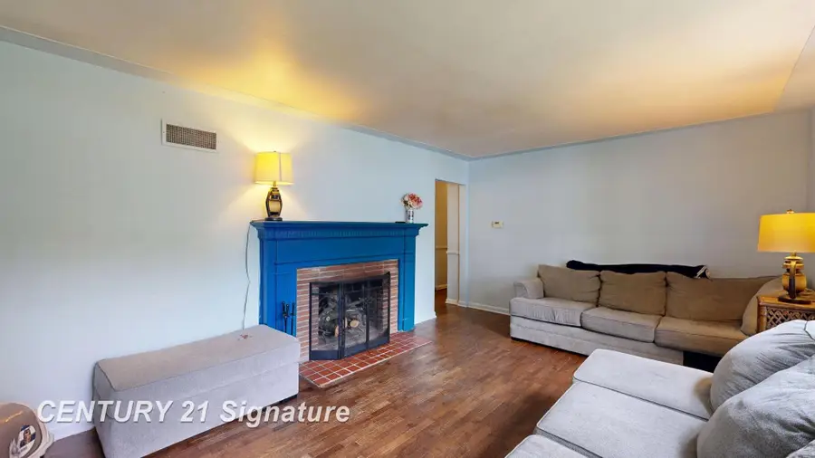 433 Crestview, Flushing, MI 48433 - Image #3