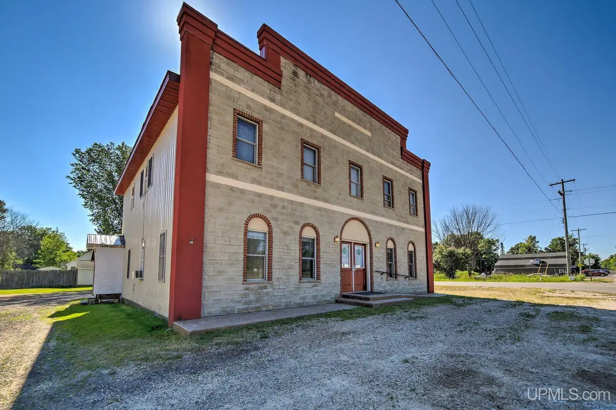 N5504 N Eben, Eben Junction, MI 49825 - Image #1