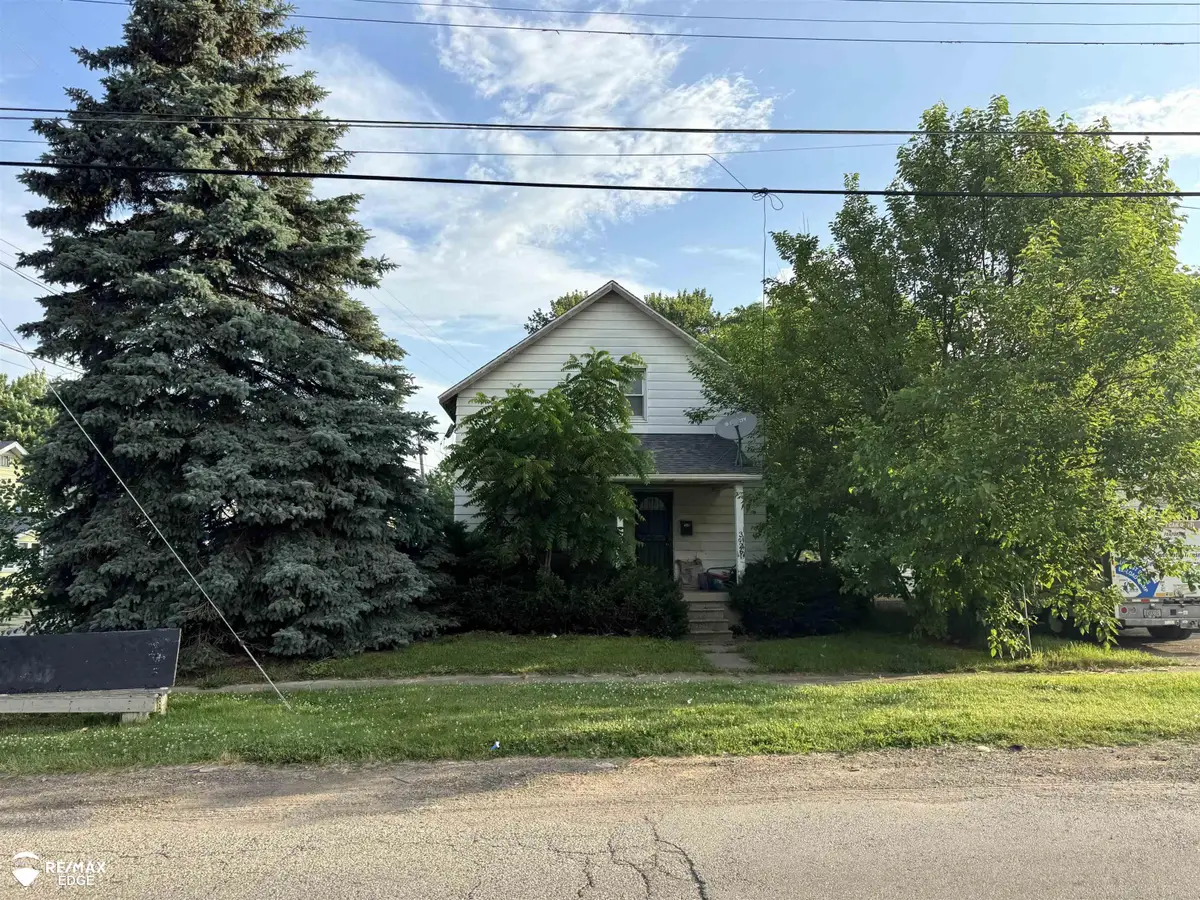 3926 W Court, Flint, MI 48532 - Image #1