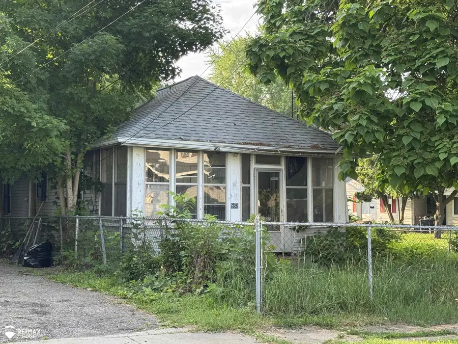 863 Tacken, Flint, MI 48532 - Image #2