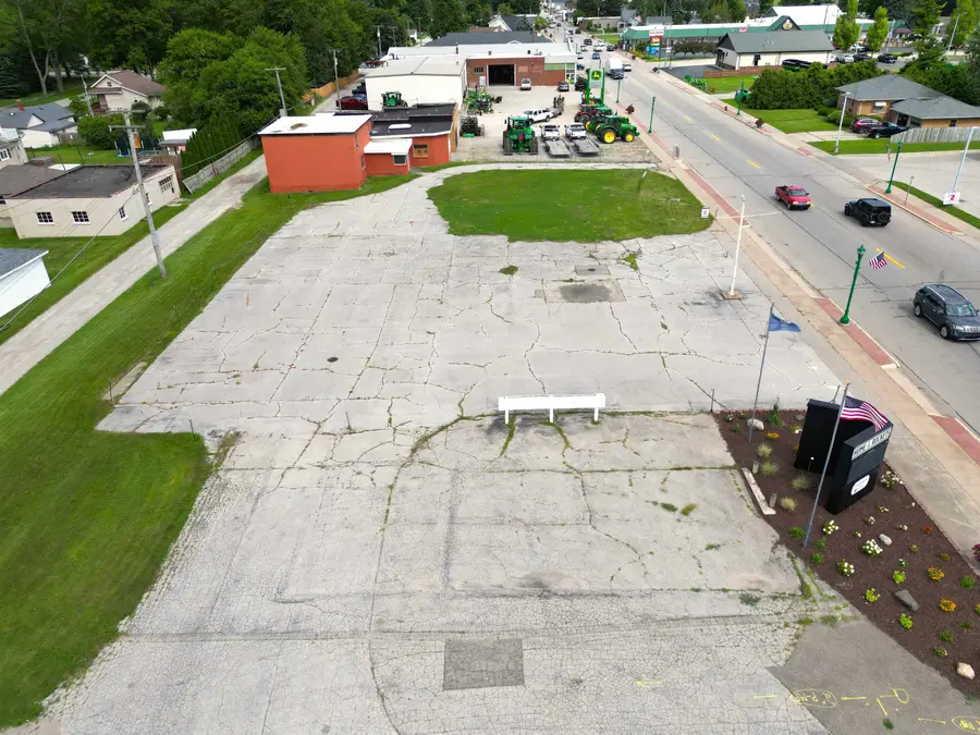 9978 Saginaw, Reese, MI 48757 - Image #3