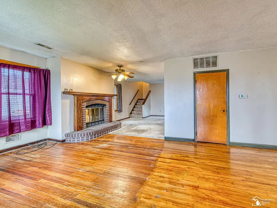 3610 Stewart, Monroe, MI 48162 - Image #3