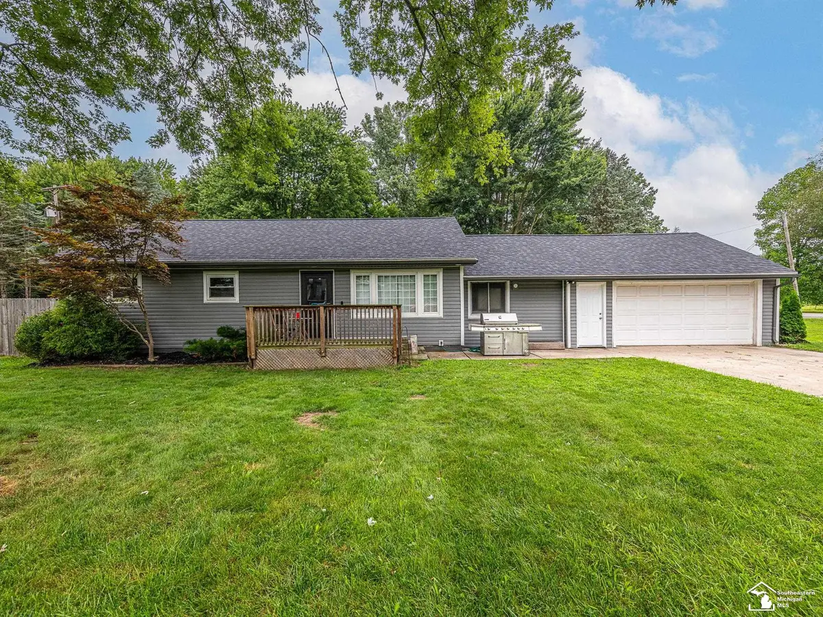 8307 Whiteford, Ottawa Lake, MI 49267 - Image #1