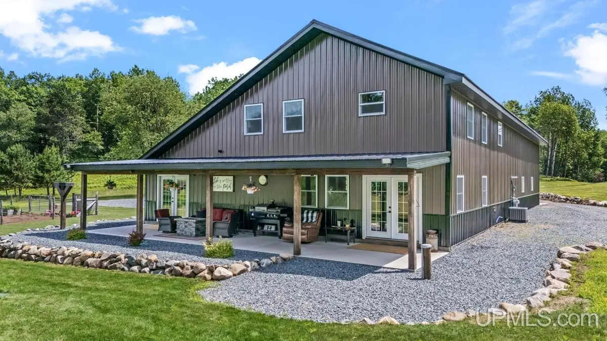 3889 Lake Ellwood, Florence Town, WI 54121 - Image #1