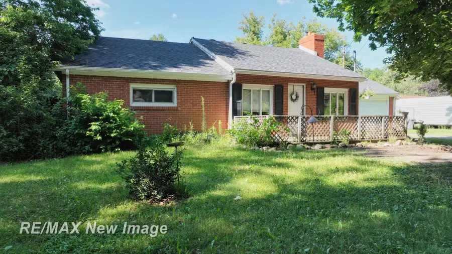 9377 Hubbard, Davison, MI 48423 - #3