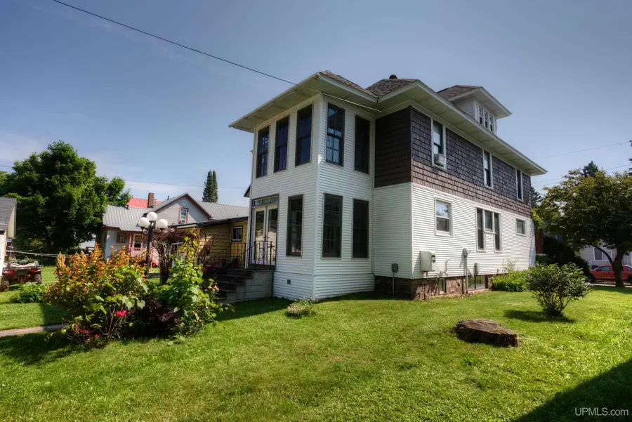 213 S Mansfield, Ironwood, MI 49938 - Image #3