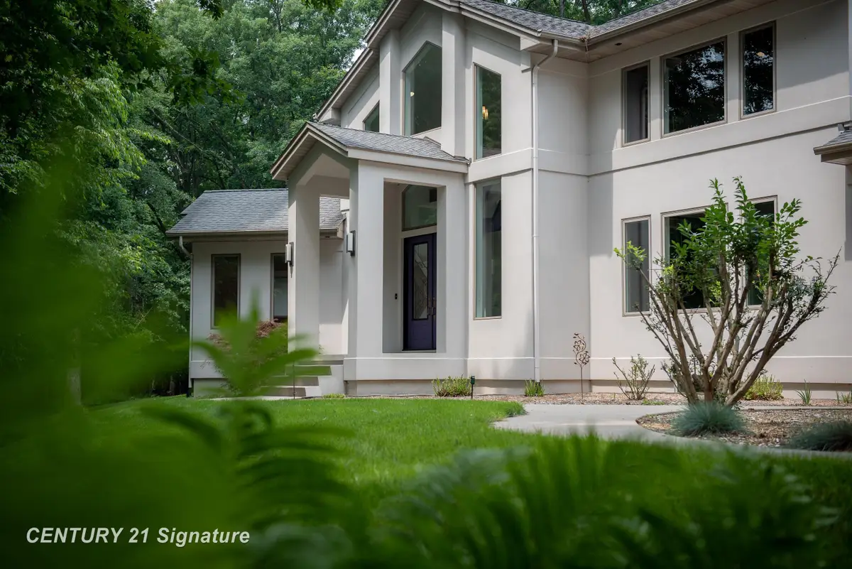 2627 N Odyssey, Midland, MI 48642 - Image #1