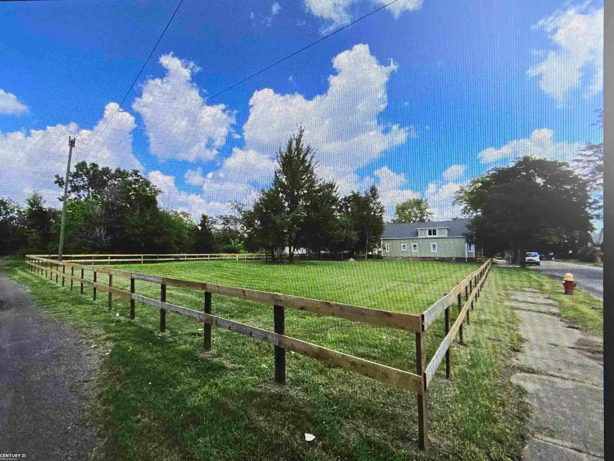 3613 E Ferry, Detroit, MI 48211 - Image #1