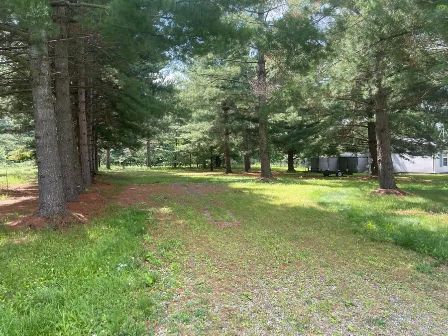 5404 Winchester, Gladwin, MI 48624 - Image #2