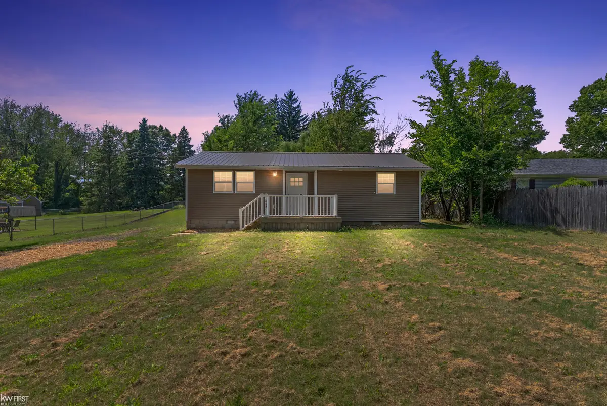 10057 Nimphie, Fenton, MI 48430 - Image #1