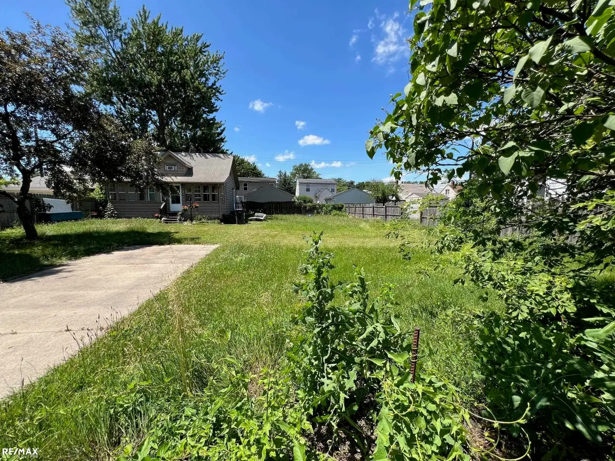 18623 Wood Street, Melvindale, MI 48122 - Image #1